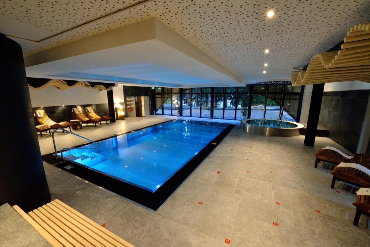 Montanie Resort Десна Экстерьер фото