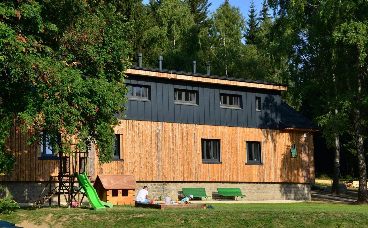 Montanie Resort Десна Экстерьер фото